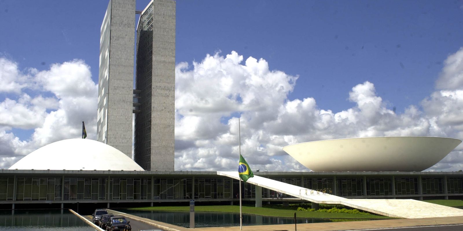 oposicao-articula-anistia;-base-aliada-fala-em-inconstitucionalidade