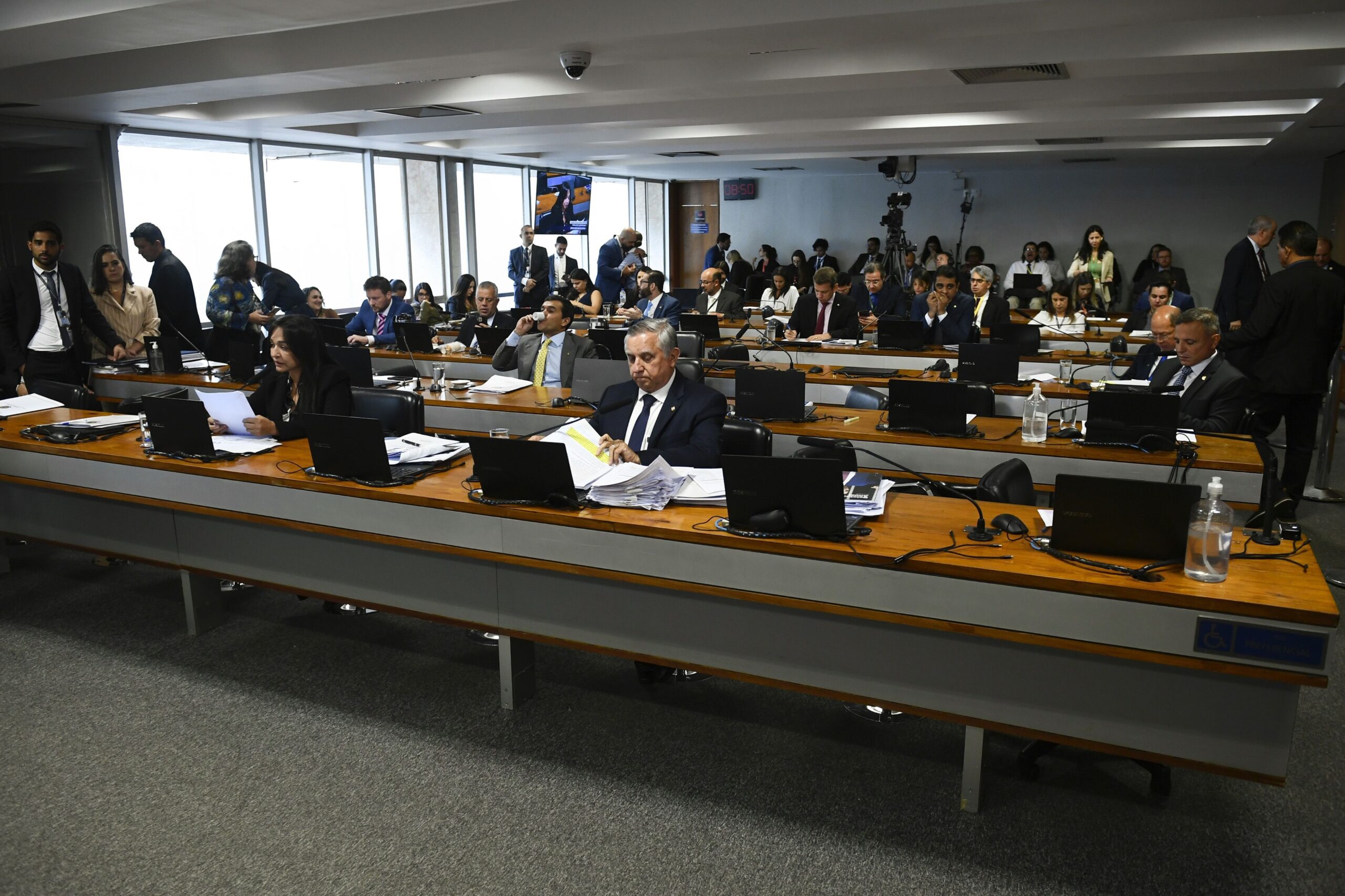 cpmi-analisa-quebras-de-sigilo-e-ouvira-ex-chefe-da-previdencia-em-2022