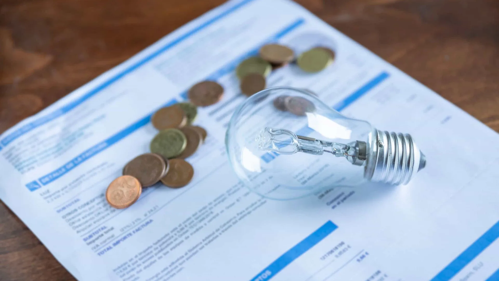 conta-de-luz-vai-baratear-em-outubro,-veja-dicas-para-economizar-mais!