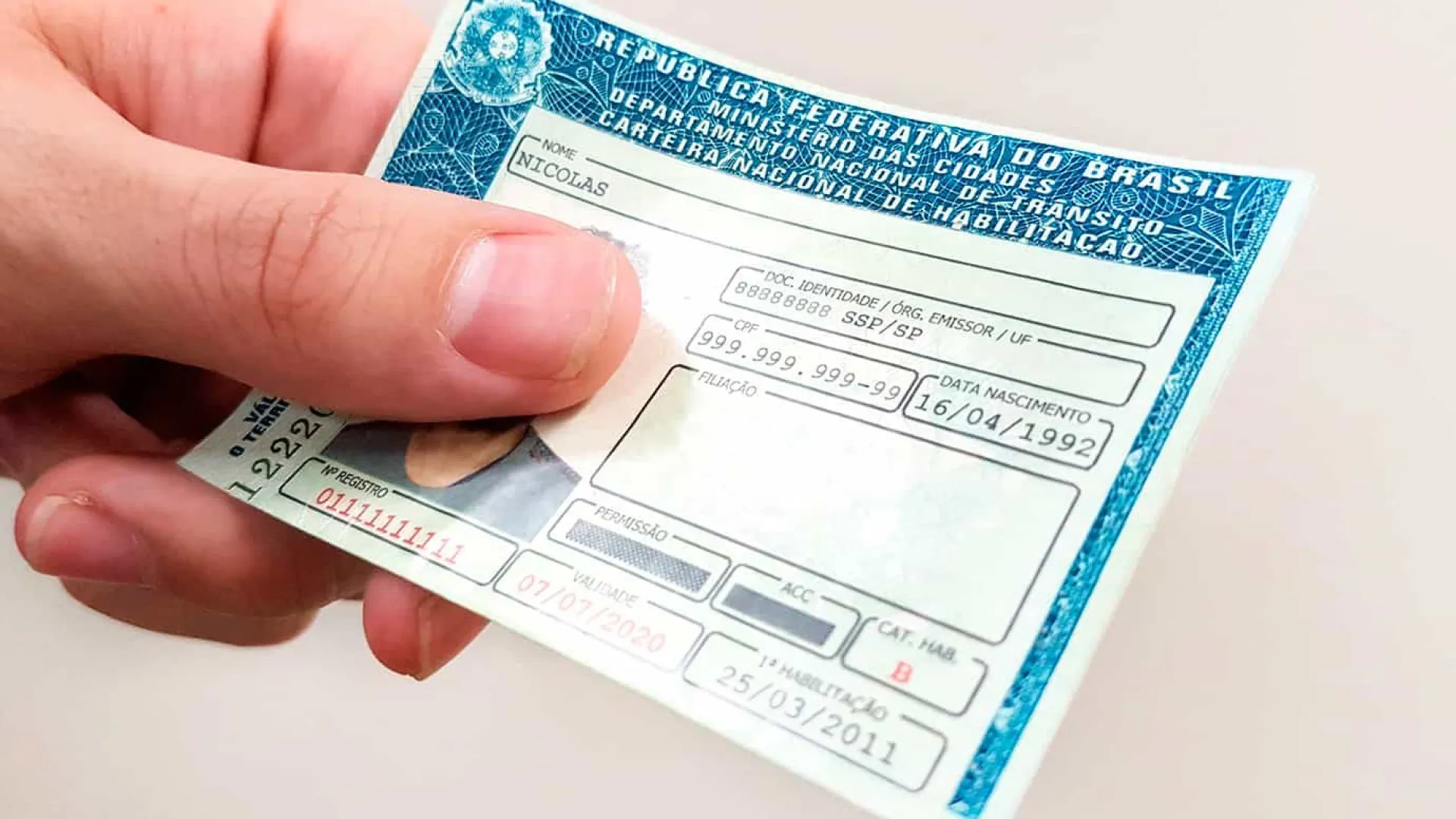 entenda-a-proposta-que-retira-exigencia-de-autoescola-para-tirar-cnh