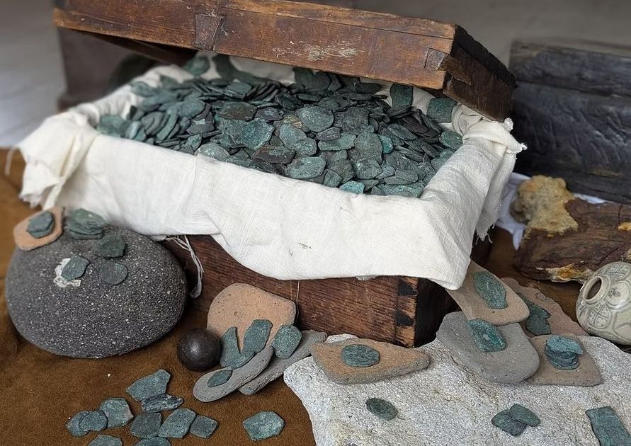 mergulhadores-encontram-tesouro-espanhol-perdido-ha-300-anos