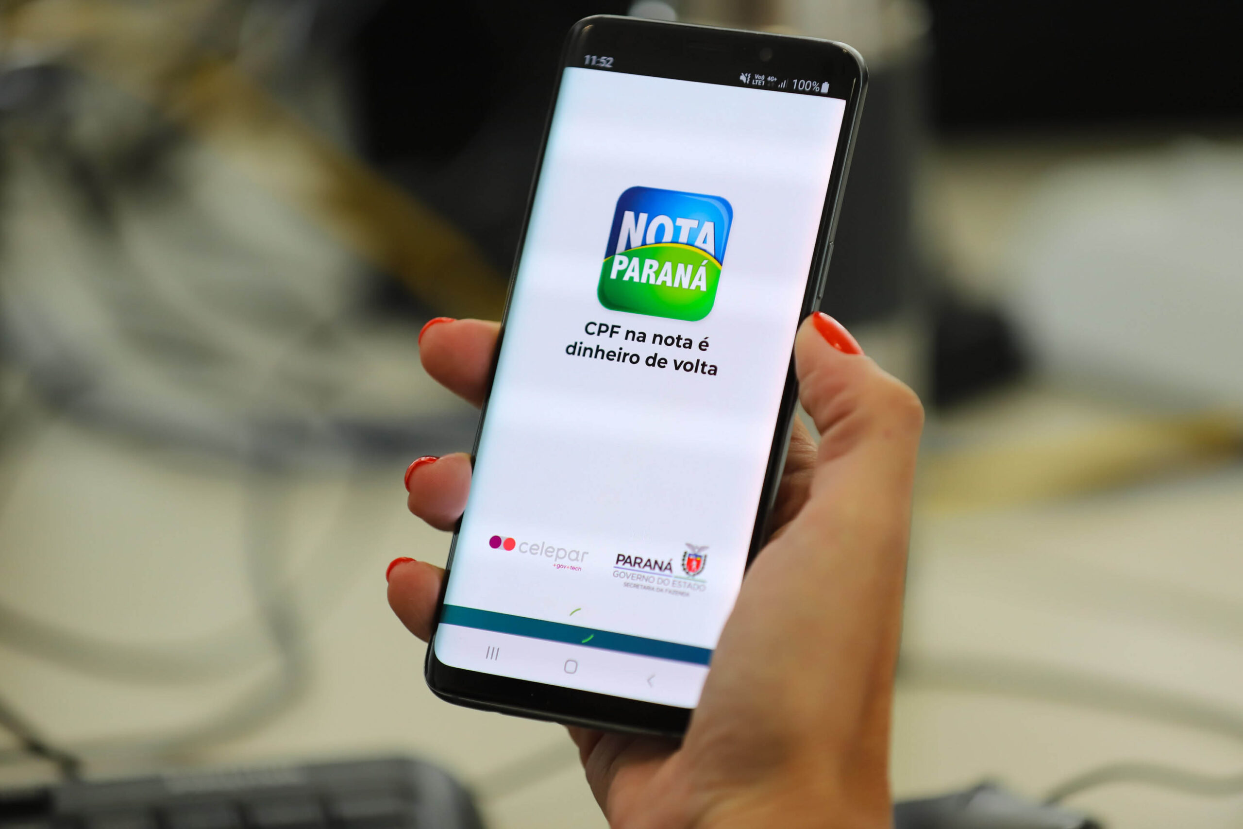 sortuda-leva-r$-50-mil-do-nota-parana-com-uma-unica-nota-fiscal