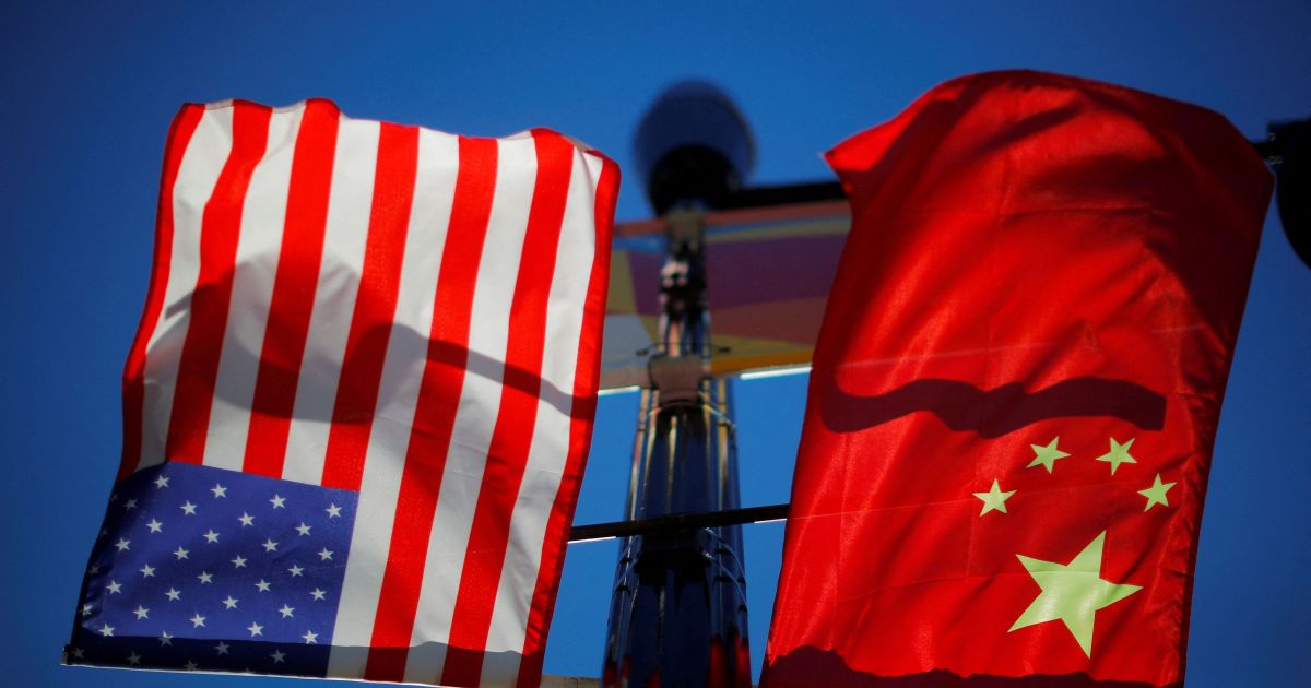 como-a-escalada-da-tensao-comercial-entre-eua-e-china-beneficia-o-brasil?