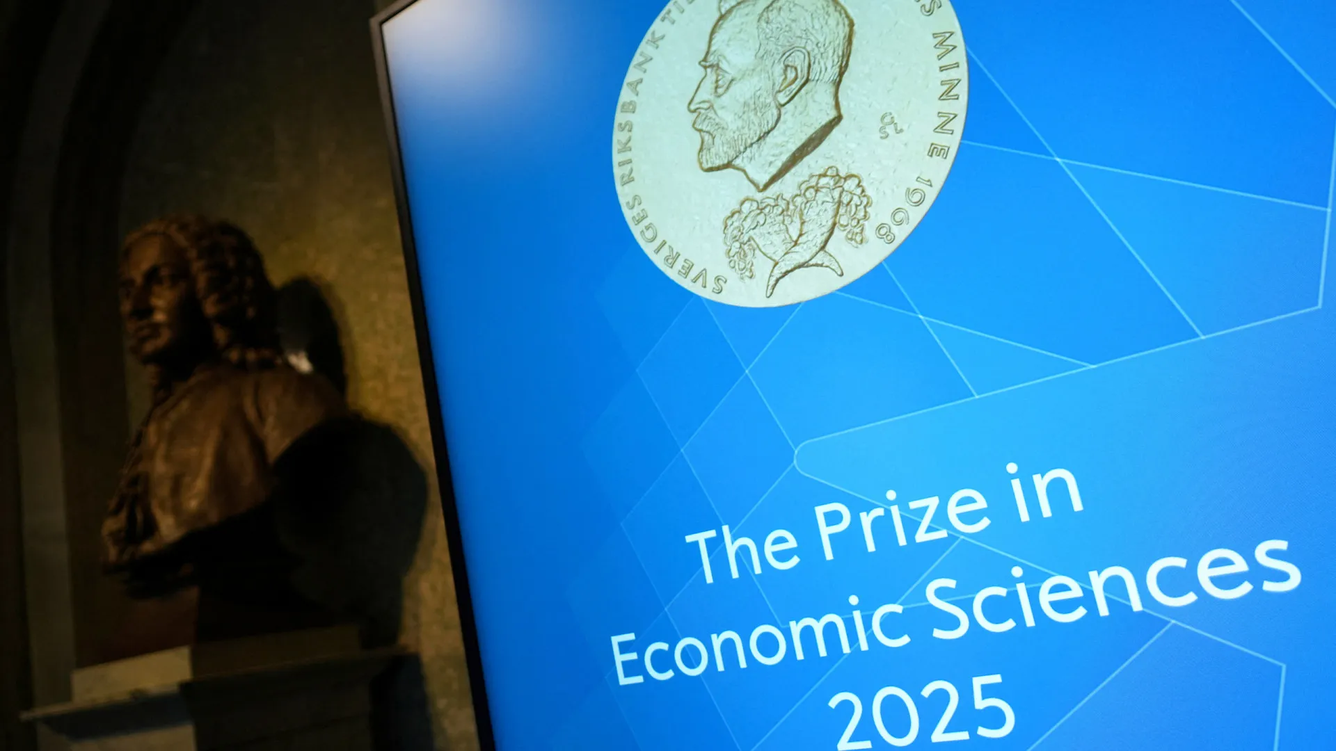 nobel-de-economia-premia-teoricos-da-inovacao-e-da-destruicao-criativa