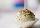 estamos-comendo-plastico?-glitter-em-doce-viraliza,-e-anvisa-faz-alerta