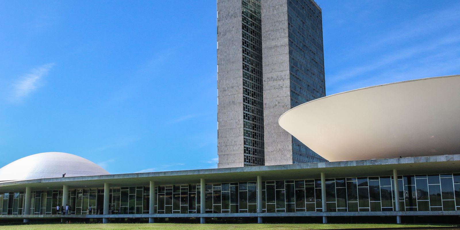 congresso:-na-pauta,-pl-que-torna-adulteracao-de-bebida-crime-hediondo