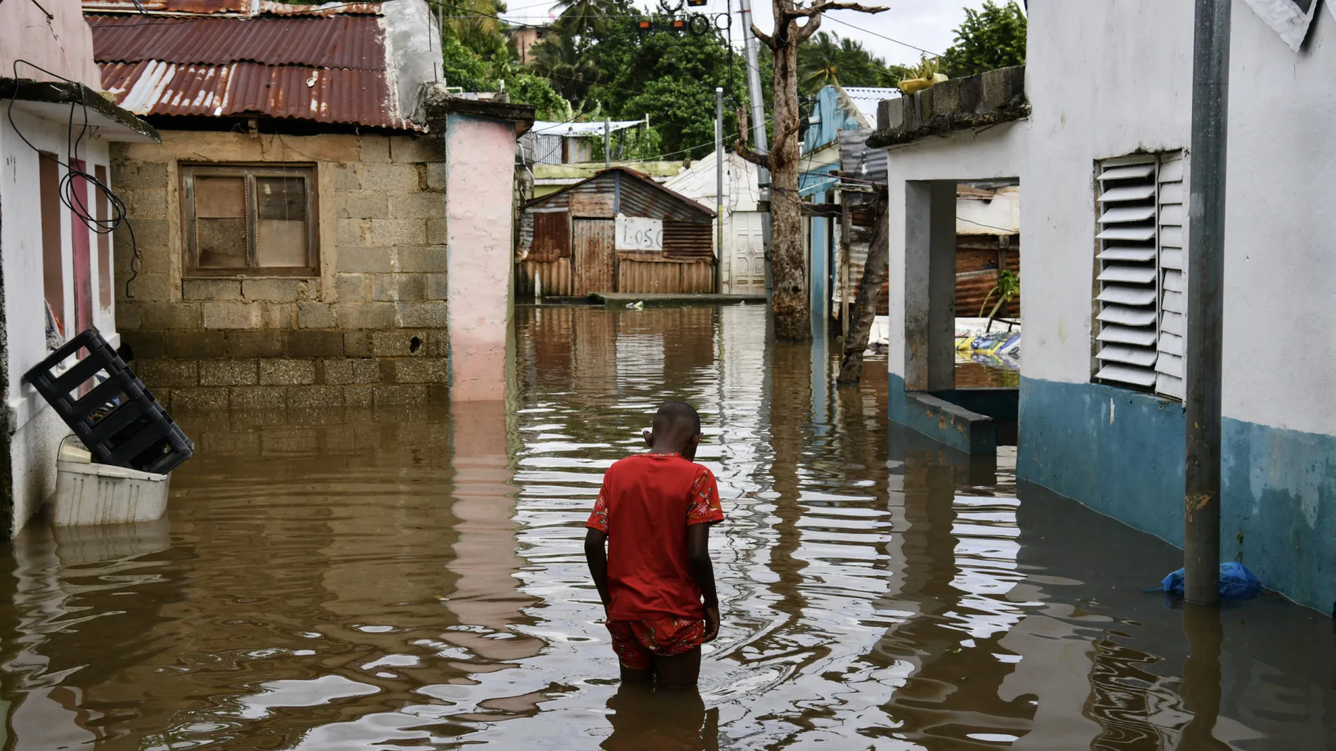 furacao-melissa-atinge-cuba-apos-matar-48-pessoas-no-caribe
