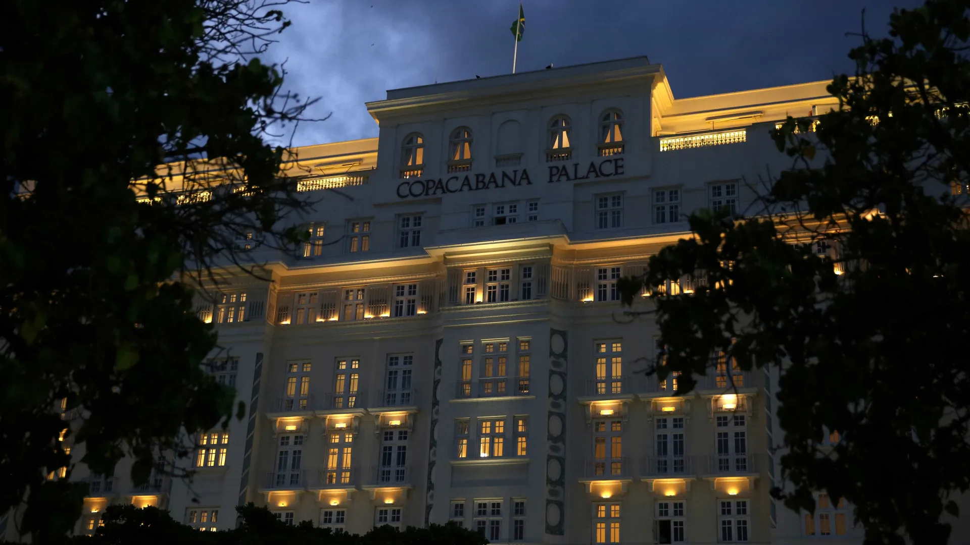 50-best-escolhe-os-melhores-hoteis-do-mundo,-e-copacabana-palace-fica-em-11°