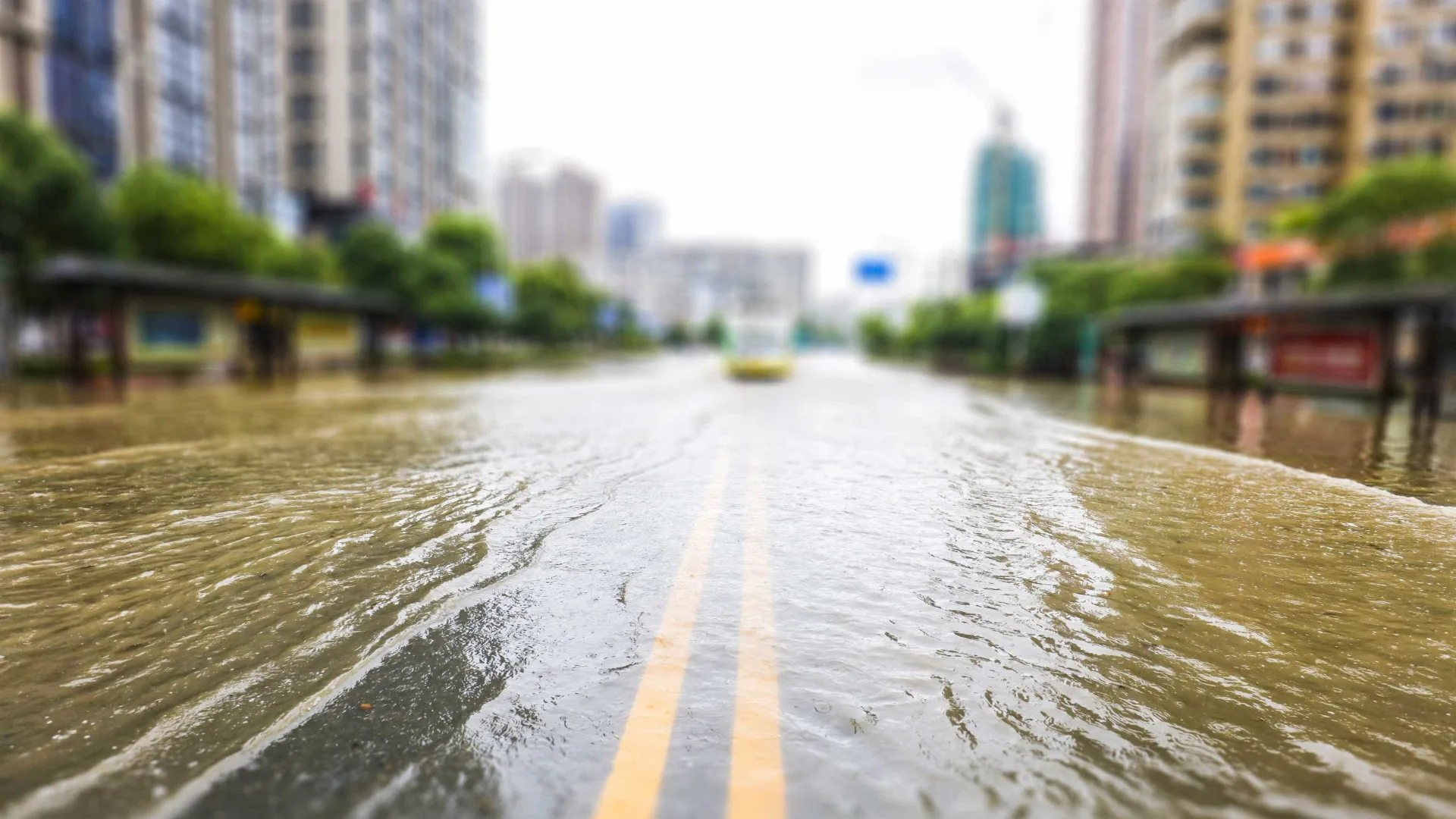 mulher-morre-arrastada-por-enxurrada-apos-chuva-intensa-no-interior-de-sp