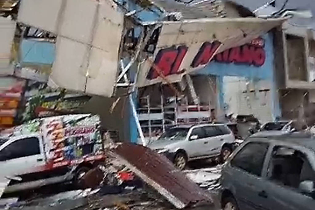 governo-federal-anuncia-ajuda-humanitaria-para-regiao-destruida-por-ciclone-no-parana