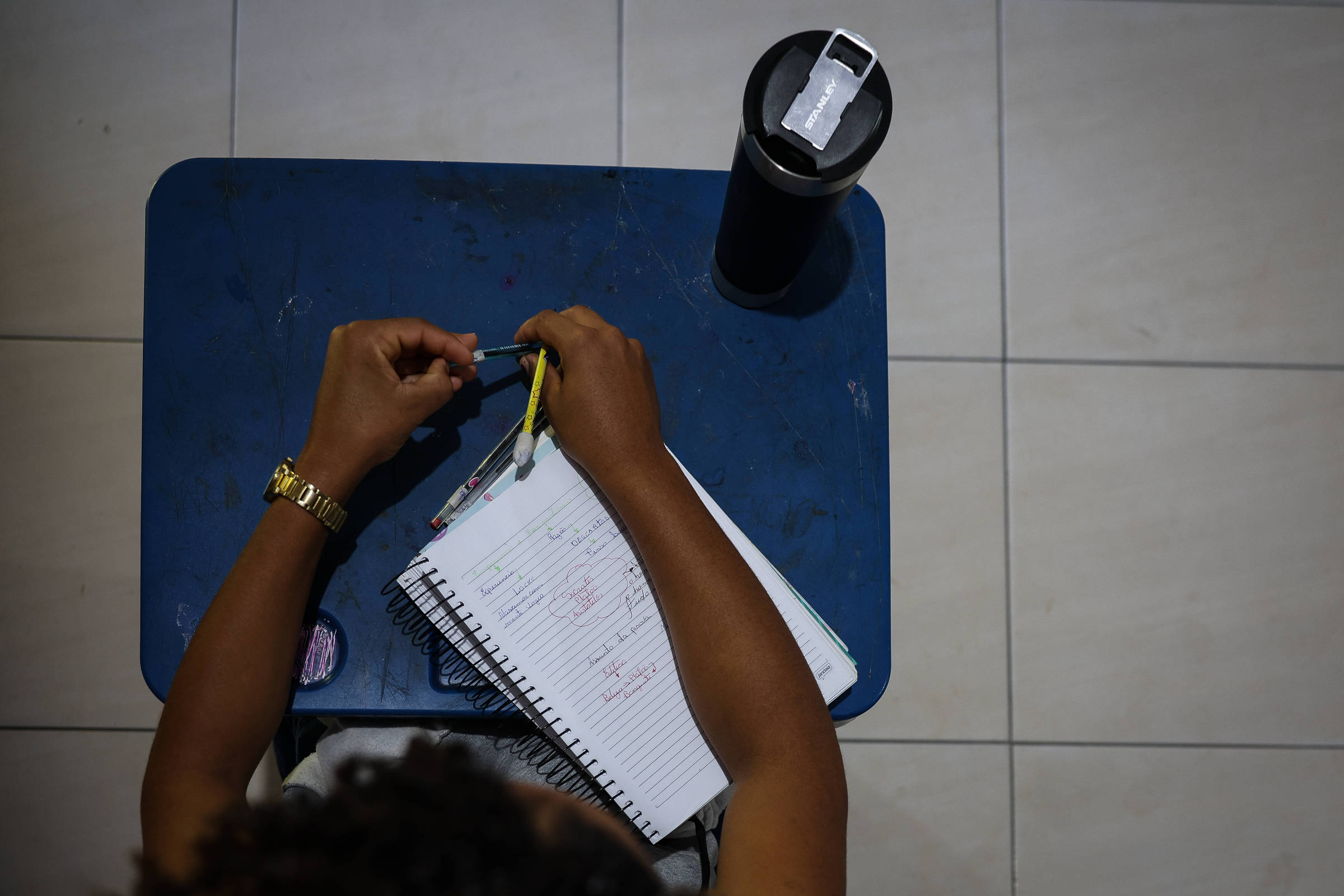 brasil-deve-levar-16-anos-para-superar-desigualdade-racial-no-ensino-medio,-diz-estudo