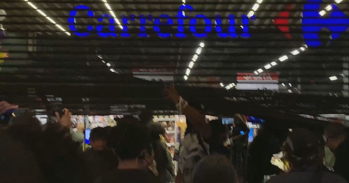 “ate-hoje-nao-consigo-ver-a-cena”,-afirma-viuva-de-homem-morto-no-carrefour