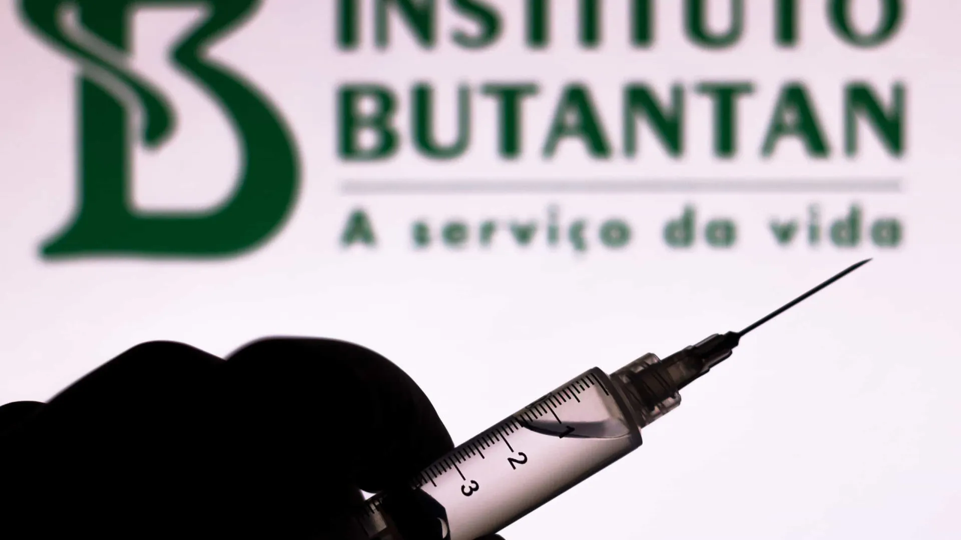 butantan-vai-desenvolver-vacina-antirrabica-com-tecnologia-de-rna-mensageiro