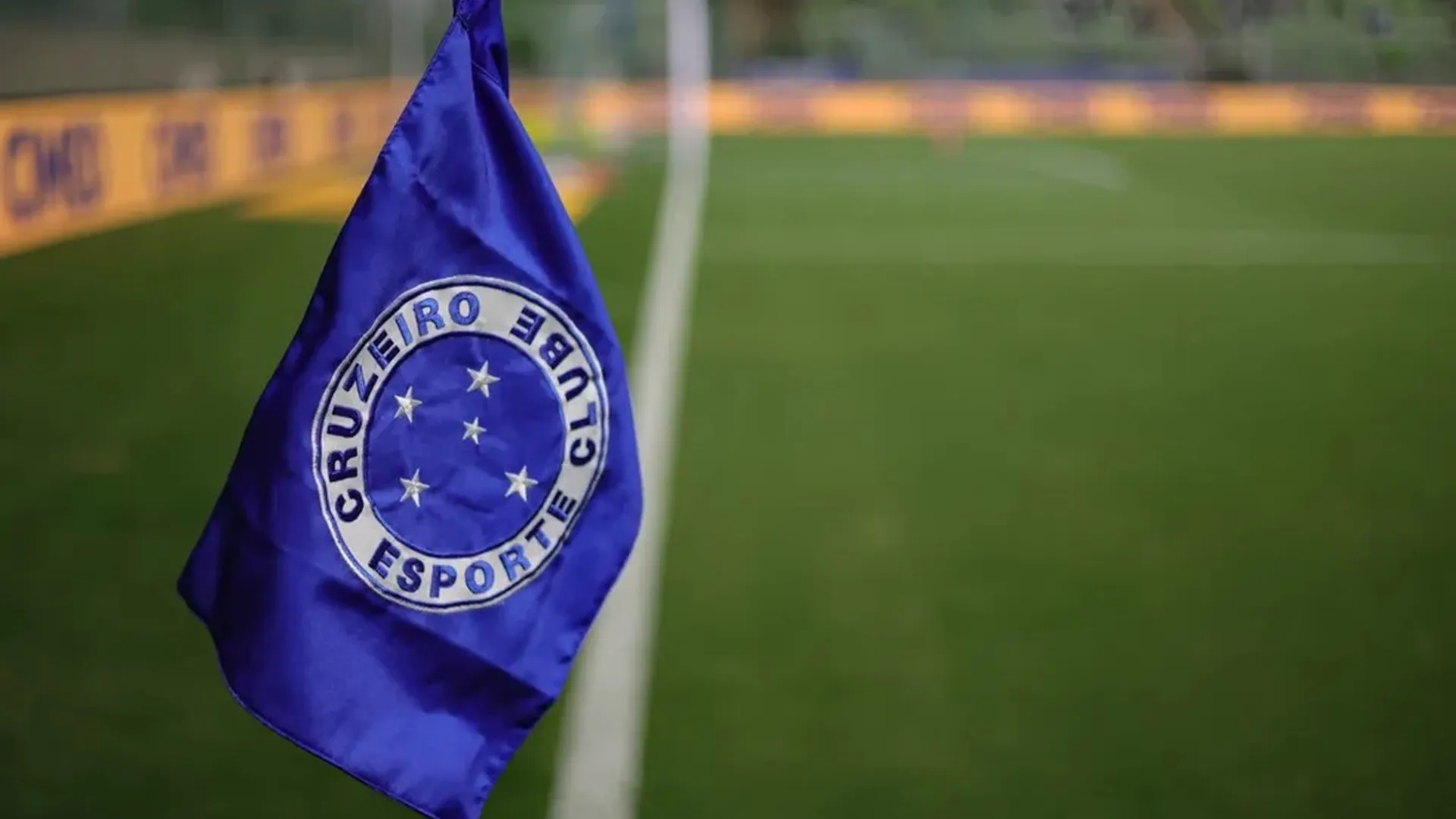 cruzeiro-supera-flamengo-em-selecao-do-bola-de-prata-2025