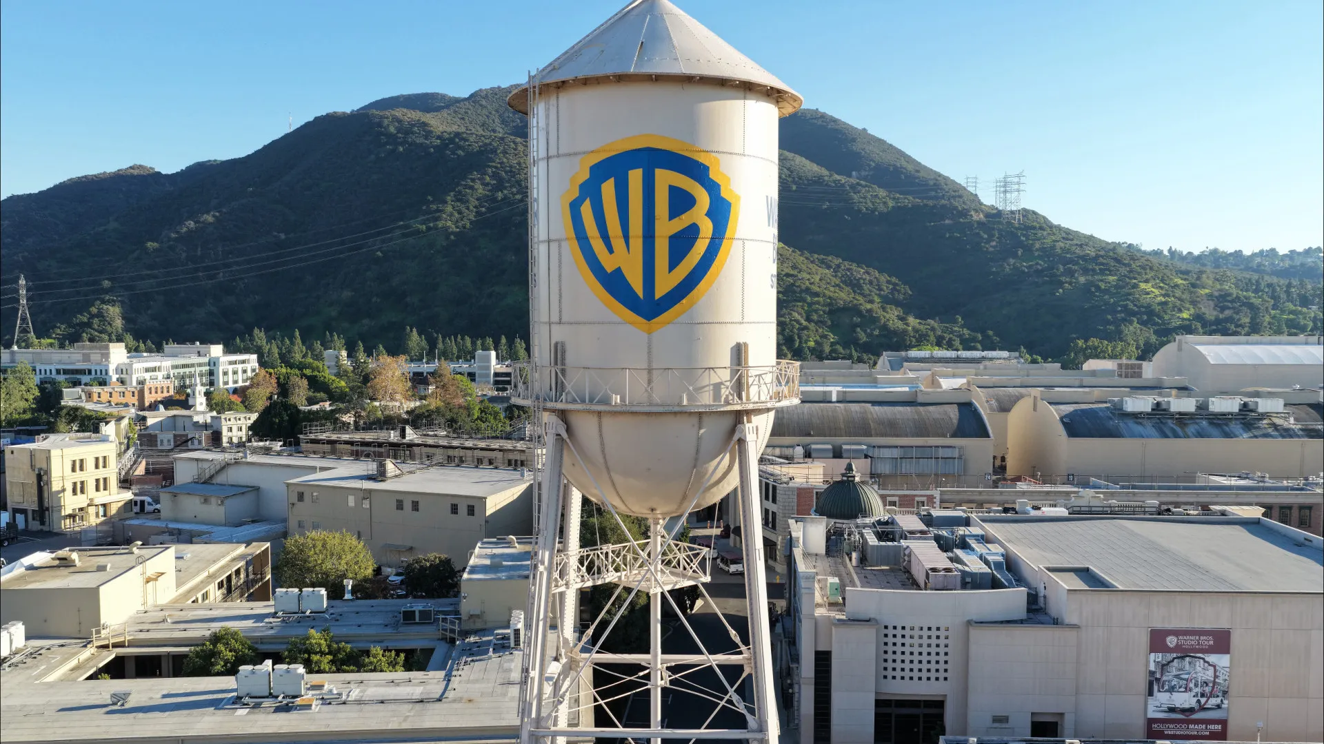 netflix-diz-que-lancamentos-da-warner-devem-ficar-45-dias-nos-cinemas-pelo-menos