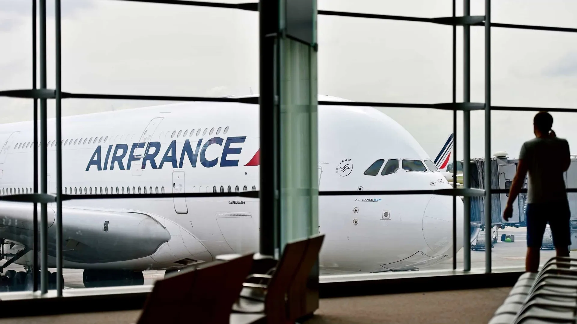 familia-expulsa-de-voo-da-air-france-detalha-confusao-com-tripulacao