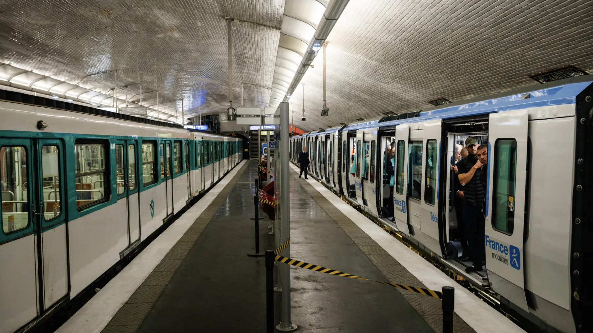 metro-de-sp-funcionara-ininterruptamente-de-sabado-para-domingo