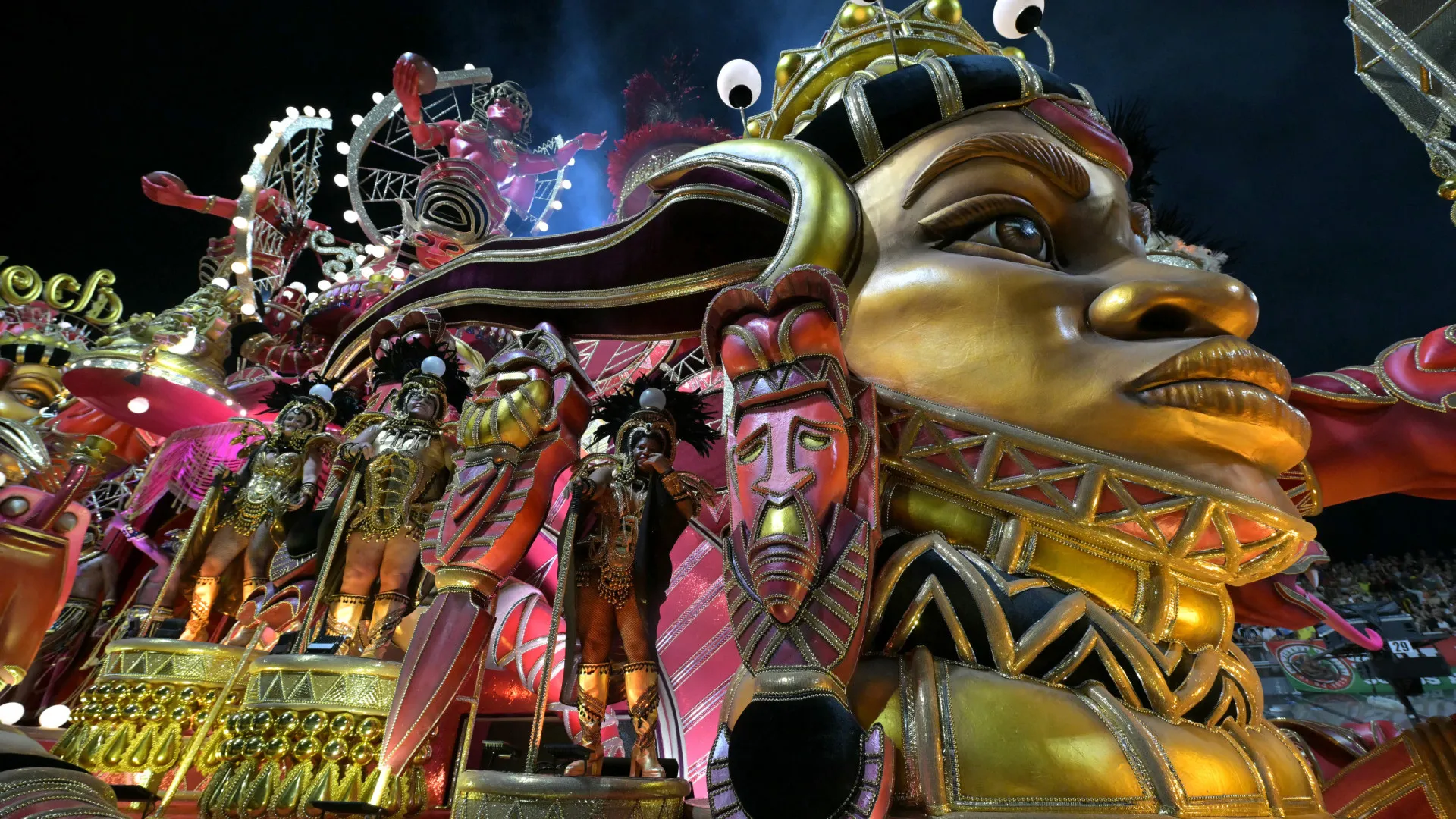 segunda-noite-de-carnaval-tem-desfiles-equilibrados-em-sao-paulo