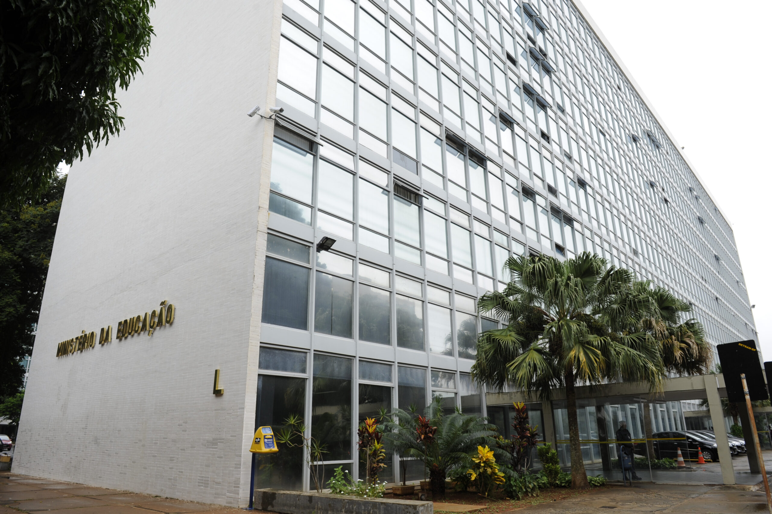 mec-divulga-lista-de-faculdades-de-medicina-que-sofrerao-sancoes-por-mau-desempenho