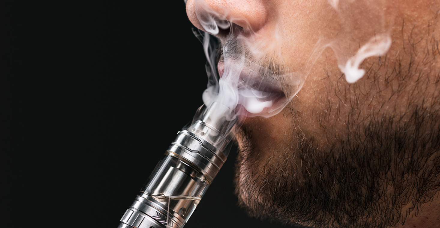 consumo-de-cigarros-eletronicos-cresce-entre-jovens;-veja-impactos-a-saude-e-formas-de-tratamento