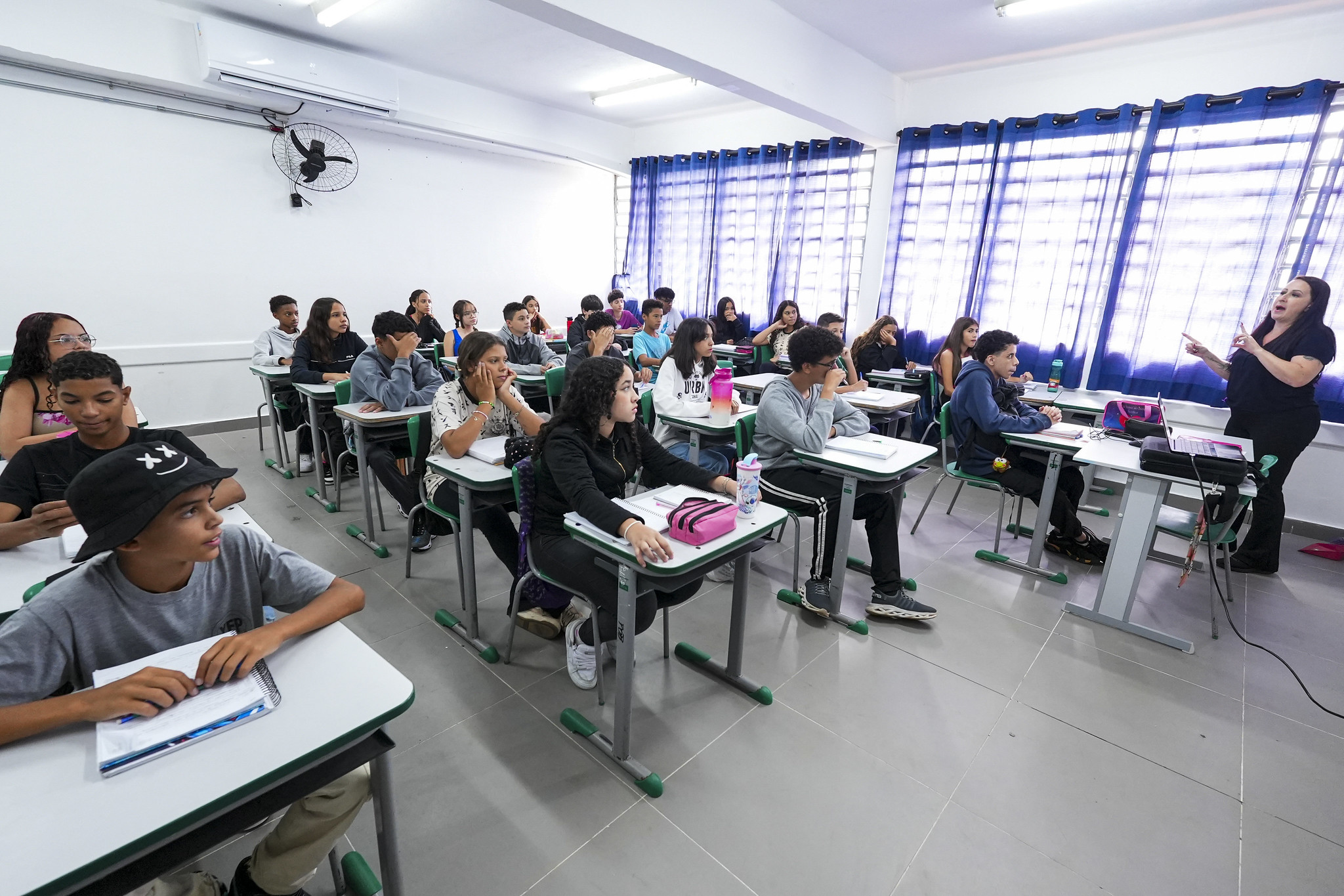 sp-anuncia-mais-r$-6,3-milhoes-para-climatizacao-de-escolas-estaduais-na-regiao-do-abc