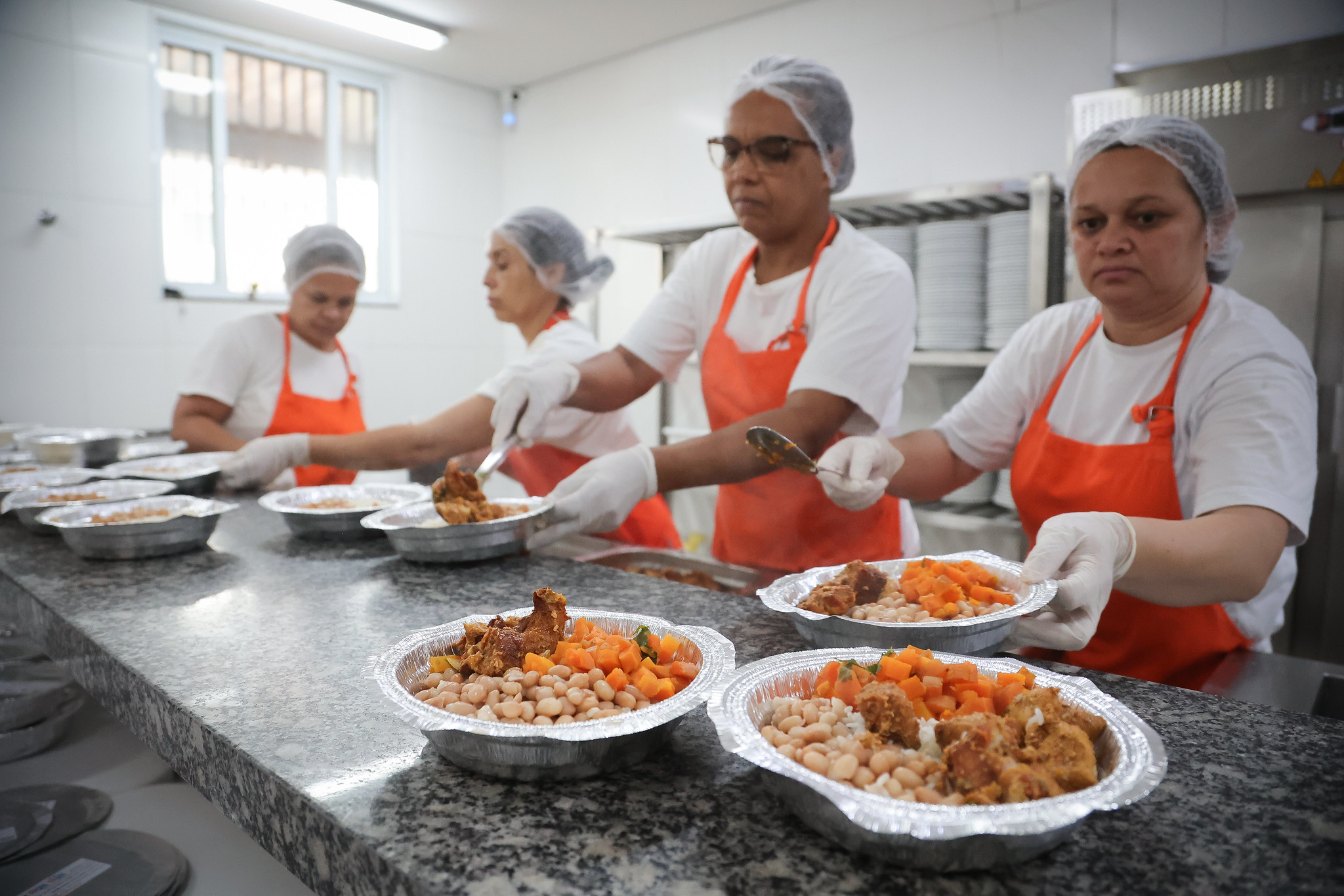 confira-o-funcionamento-das-unidades-do-programa-bom-prato-durante-o-final-de-semana