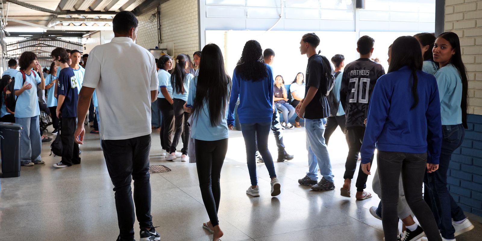 enem-2026:-estudante-do-pe-de-meia-e-isento-da-taxa-de-inscricao