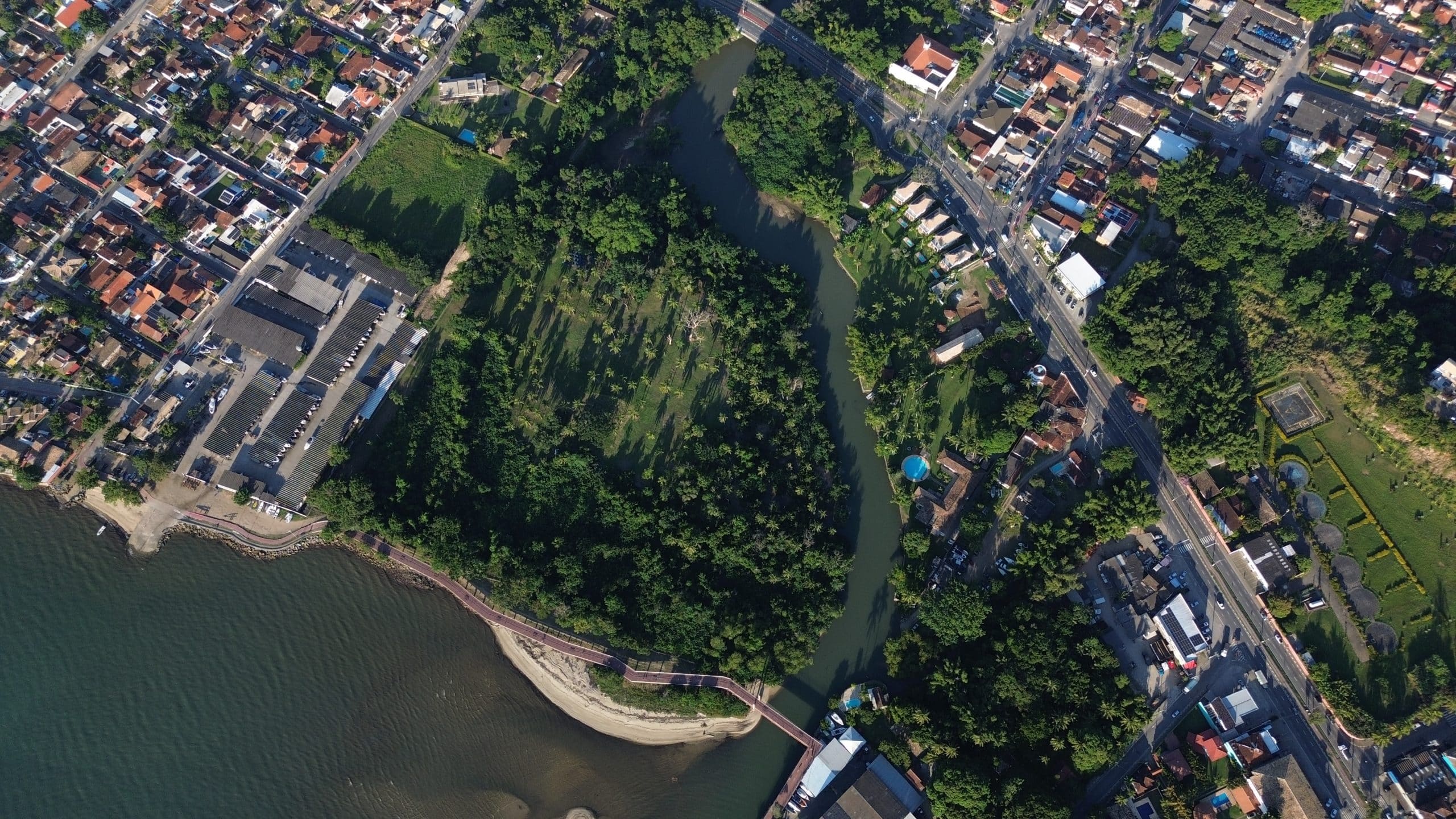 primeira-usina-que-transforma-agua-do-mar-em-agua-potavel-de-sp-sera-construida-em-ilhabela 