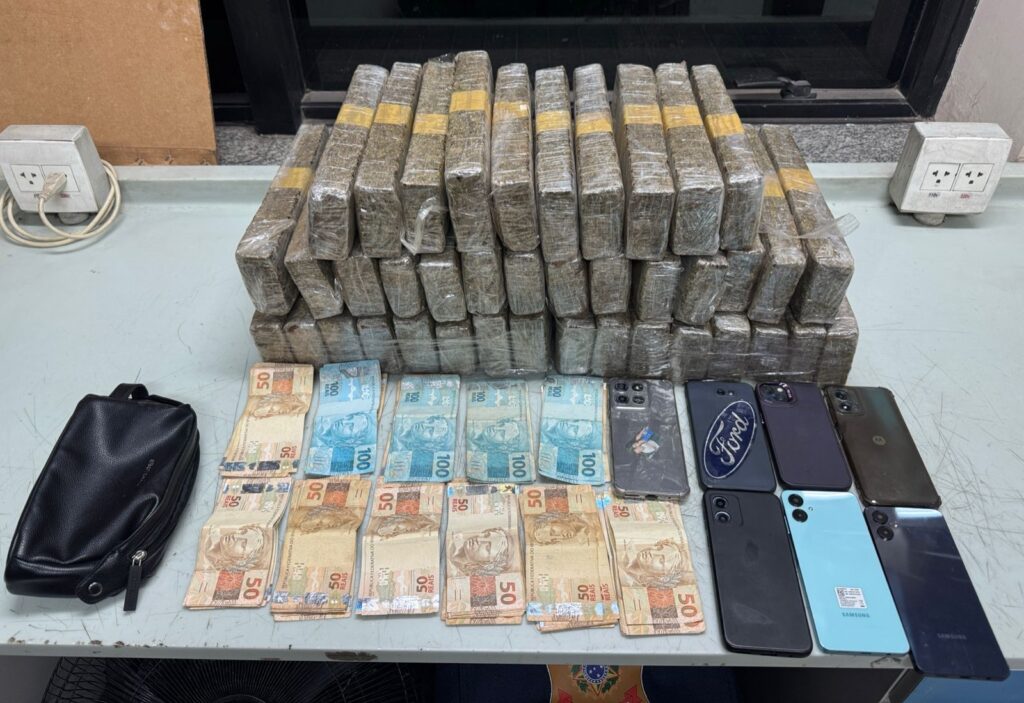 policia-de-sp-apreende-41-kg-de-drogas-na-zona-leste-da-capital;-4-homens-sao-presos