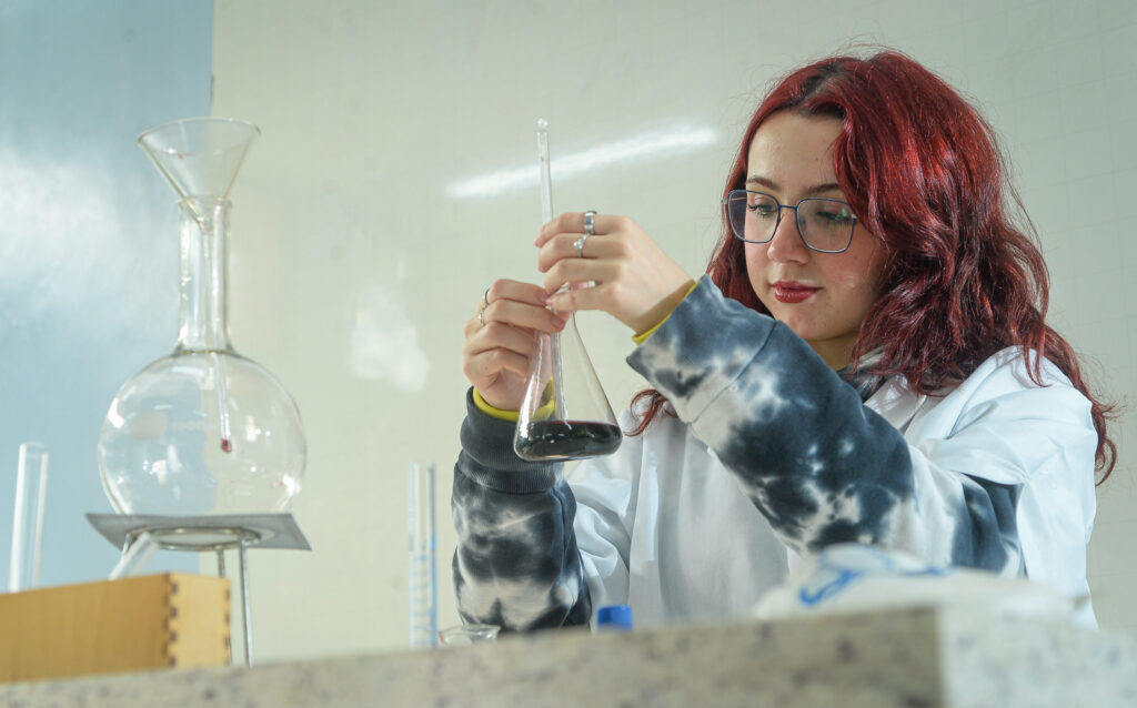 beem-tem-19-oportunidades-de-estagio-remunerado-para-alunos-do-ensino-tecnico-na-regiao-central