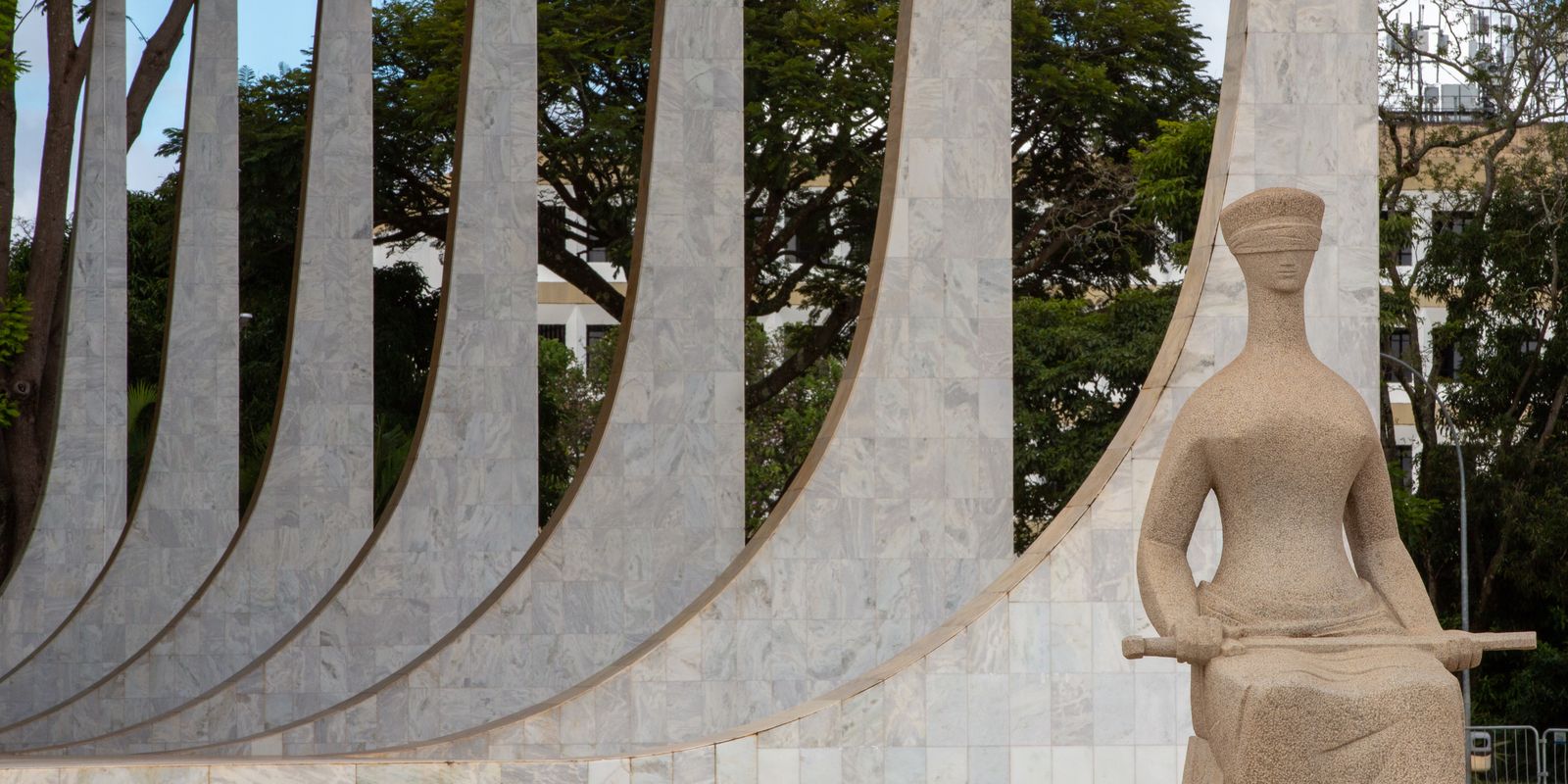 stf-da-60-dias-para-big-techs-cumprirem-regras-definidas-pela-corte