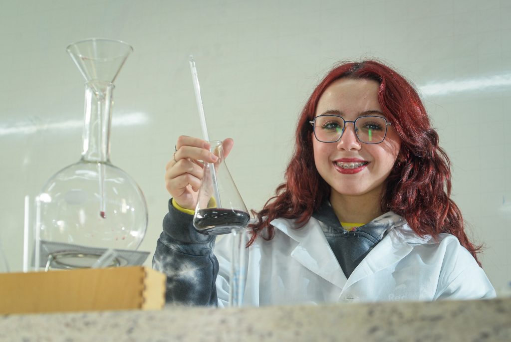beem-tem-842-oportunidades-de-estagio-remunerado-para-alunos-do-ensino-tecnico-na-capital-e-regiao-metropolitana