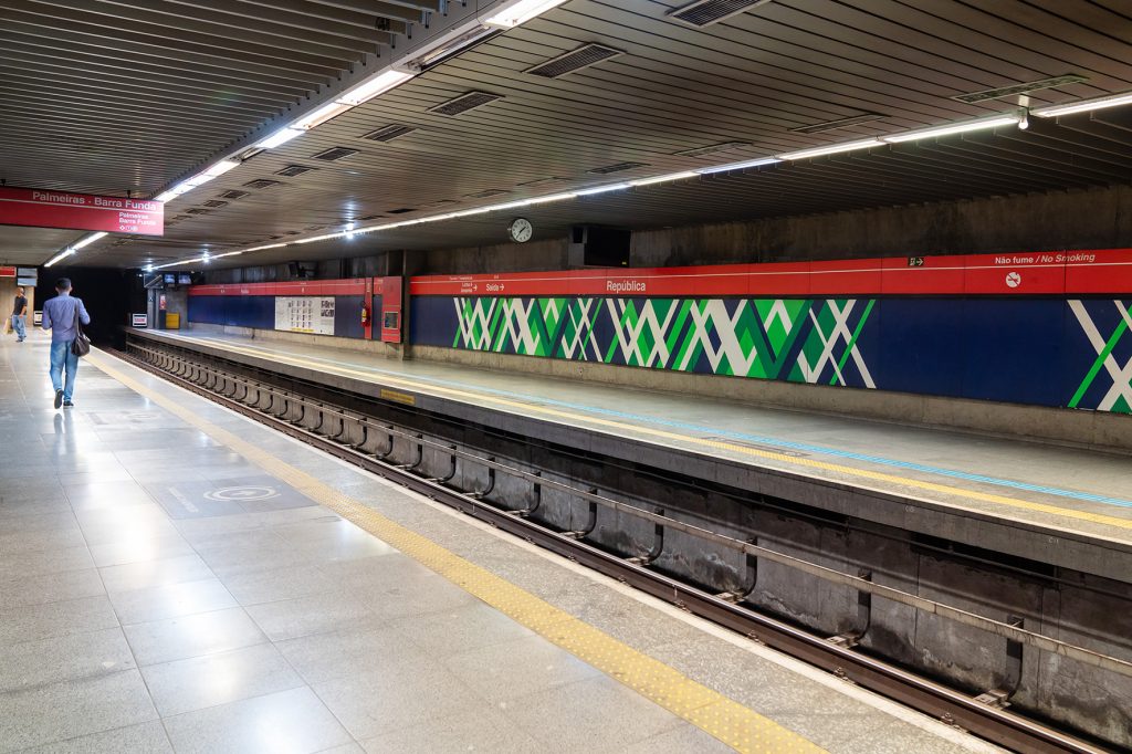 copa-do-mundo-2026:-placar-da-selecao-brasileira-sera-divulgado-a-passageiros-do-metro-de-sp
