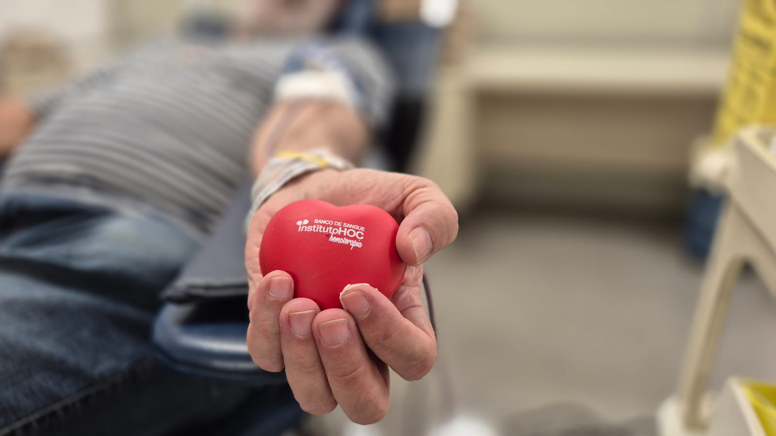 no-dia-do-doador-de-sangue,-medicos-reforcam-que-uma-doacao-pode-salvar-ate-quatro-vidas