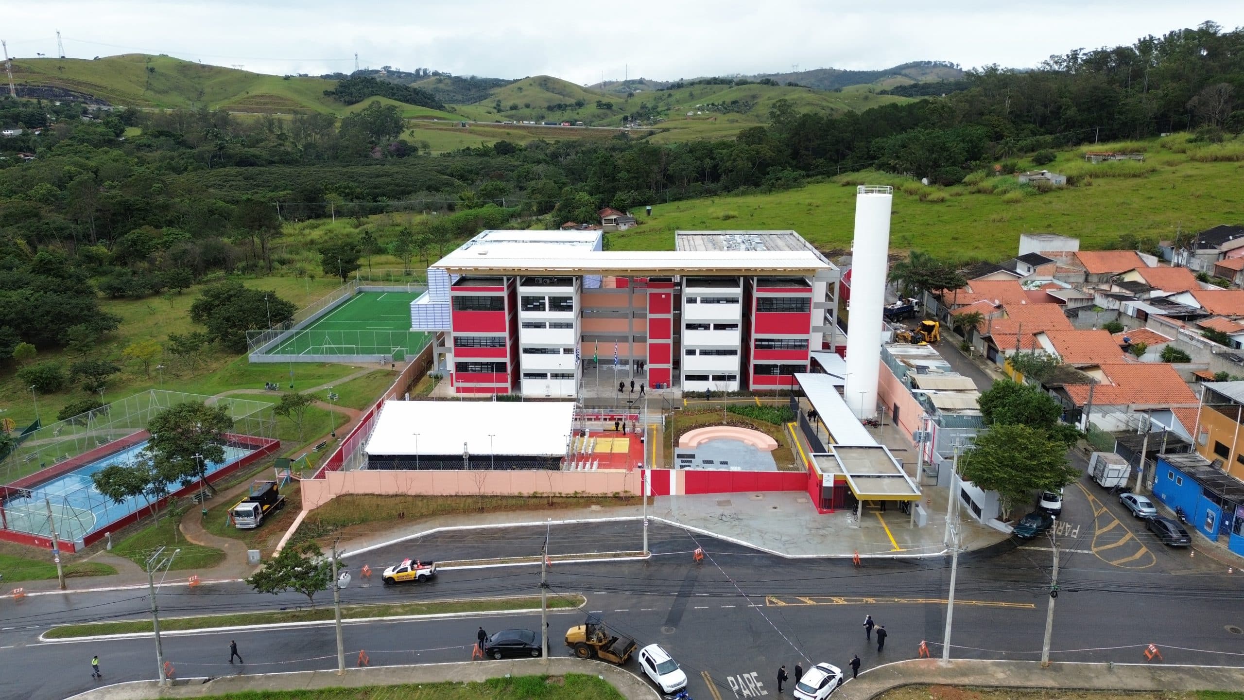governo-de-sp-entrega-segunda-escola-estadual-construida-em-parceria-com-a-iniciativa-privada-no-vale-do-paraiba