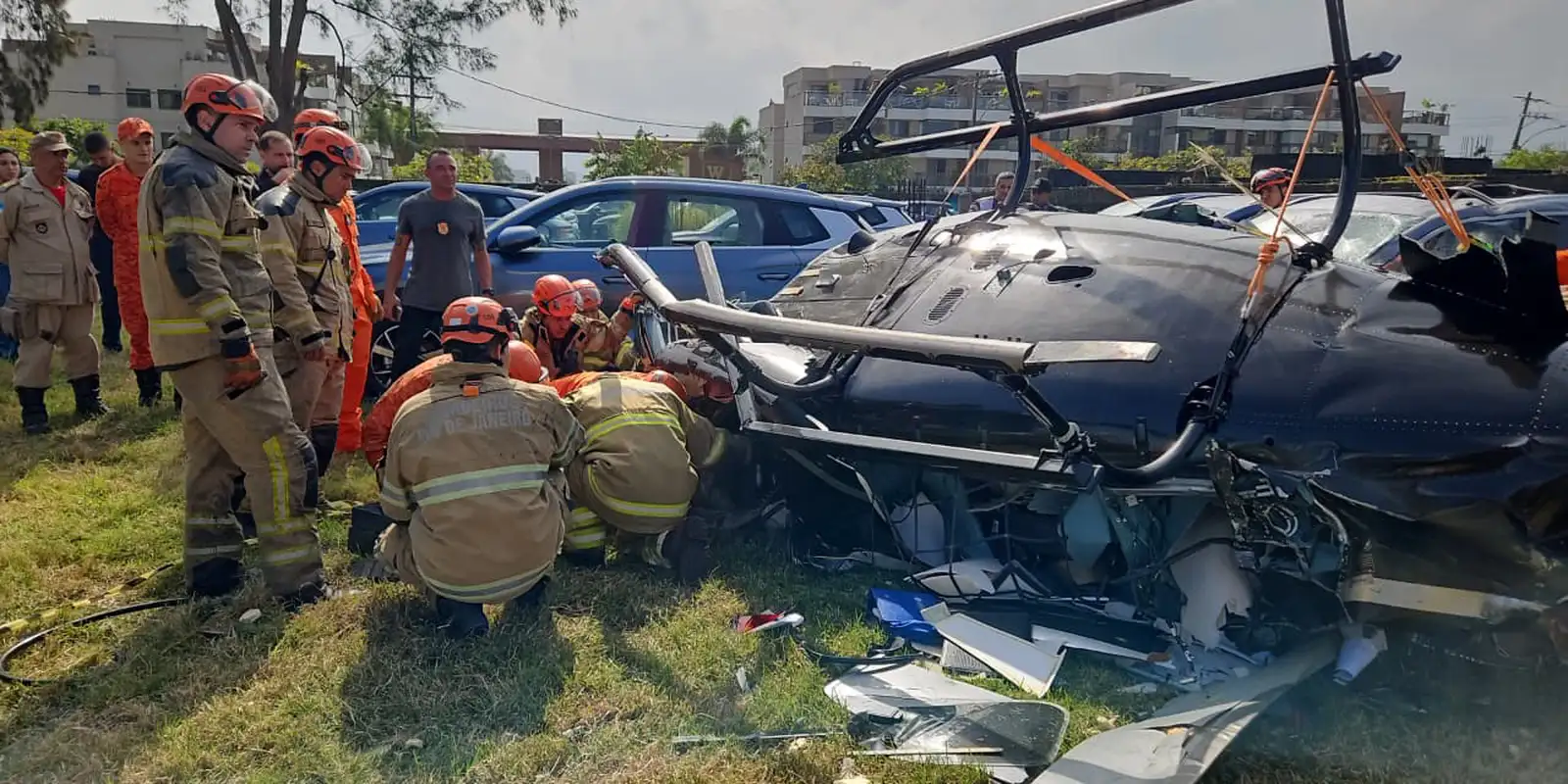 anac-investiga-se-helicoptero-que-colidiu-fazia-transporte-clandestino