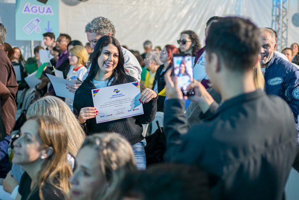 governo-de-sp-celebra-um-ano-de-caminho-da-capacitacao-com-mais-de-15-mil-alunos-formados-em-cursos-profissionalizantes