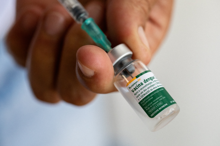 instituto-butantan-avanca-em-ensaio-clinico-da-vacina-contra-dengue-para-idosos
