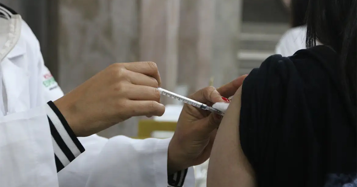 instituto-butantan busca idosos com-60 anos ou mais na capital-e-no-abc-para ensaio clinico da vacina adjuvada contra-gripe;-meta-e atingir 7.200 voluntarios