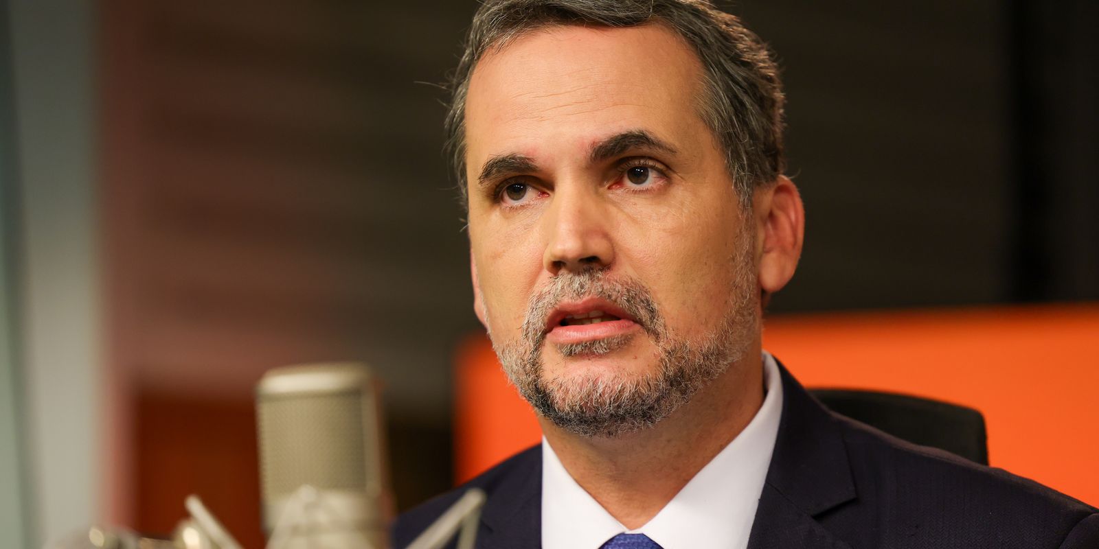 bloqueio-de-r$-23,7-bi-nao-afetara-servicos-e-beneficios,-diz-moretti