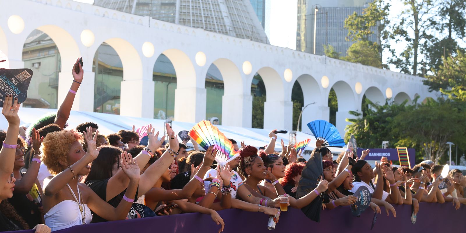 parada-lgbtqia+-no-rio-defende-mais-representantes-no-legislativo