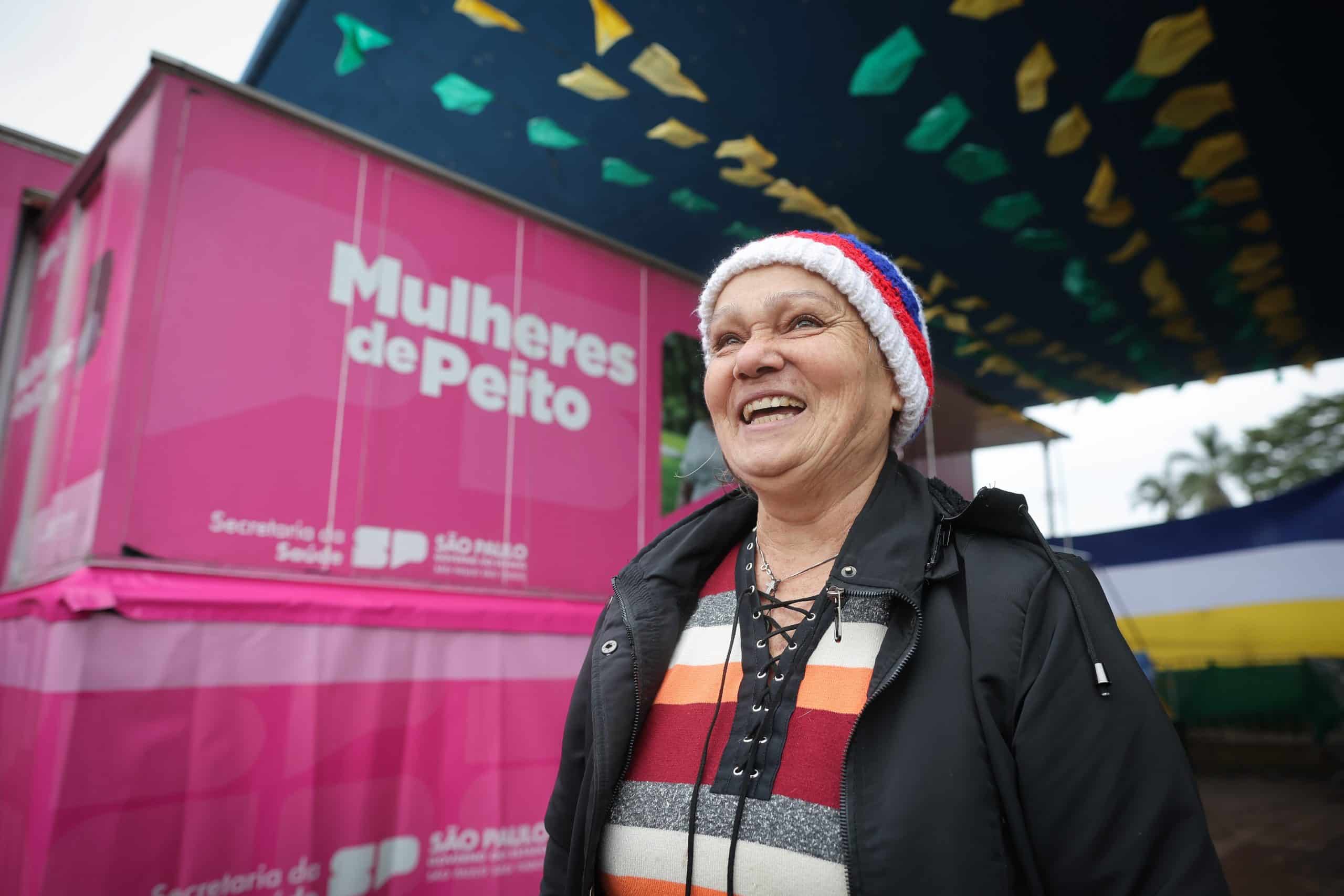 governo-de-sp-leva-exames-gratuitos-de-mamografia-a-paulistas-com-o-programa-mulheres-de-peito 