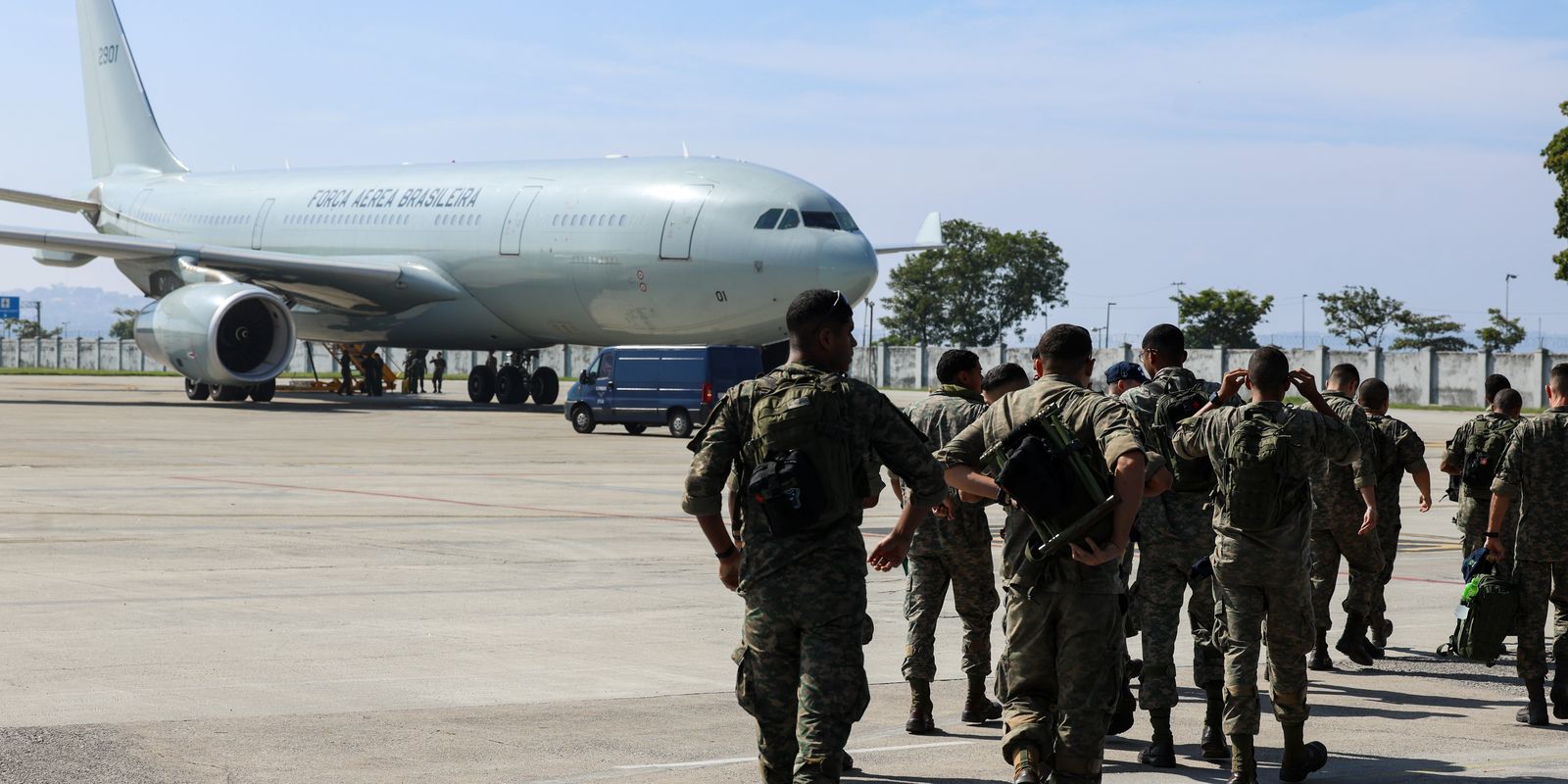 fab-envia-militares-e-18-toneladas-de-medicamentos-para-a-venezuela
