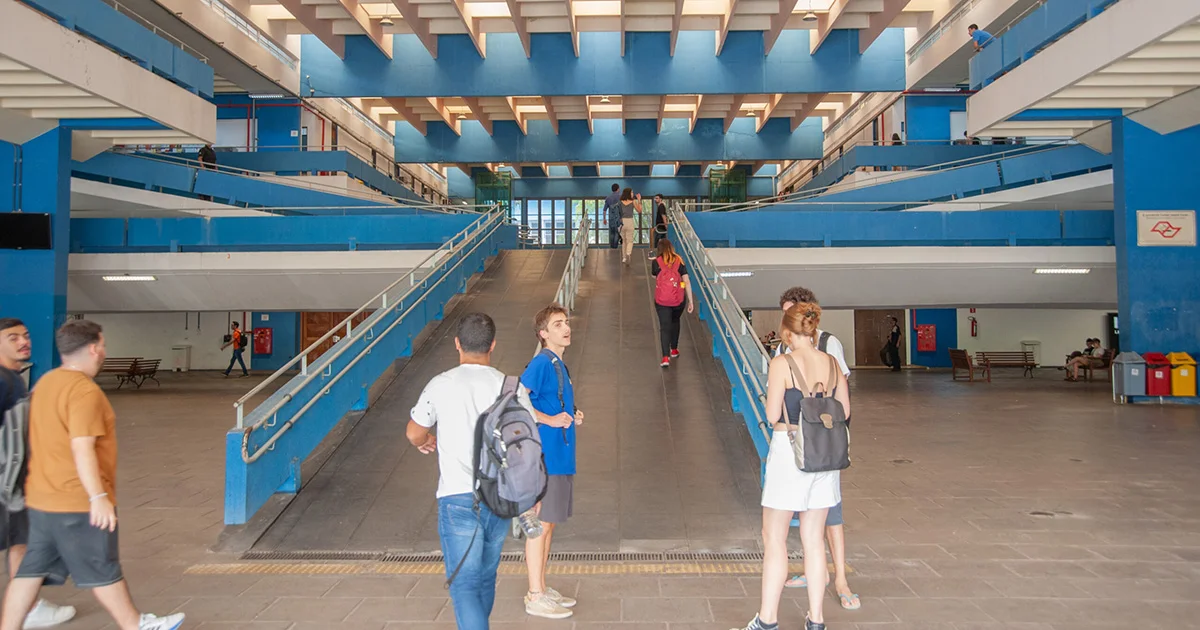cursos-de-inverno-da-usp-tem-mais-de-7-mil-vagas-na-area-de-humanidades