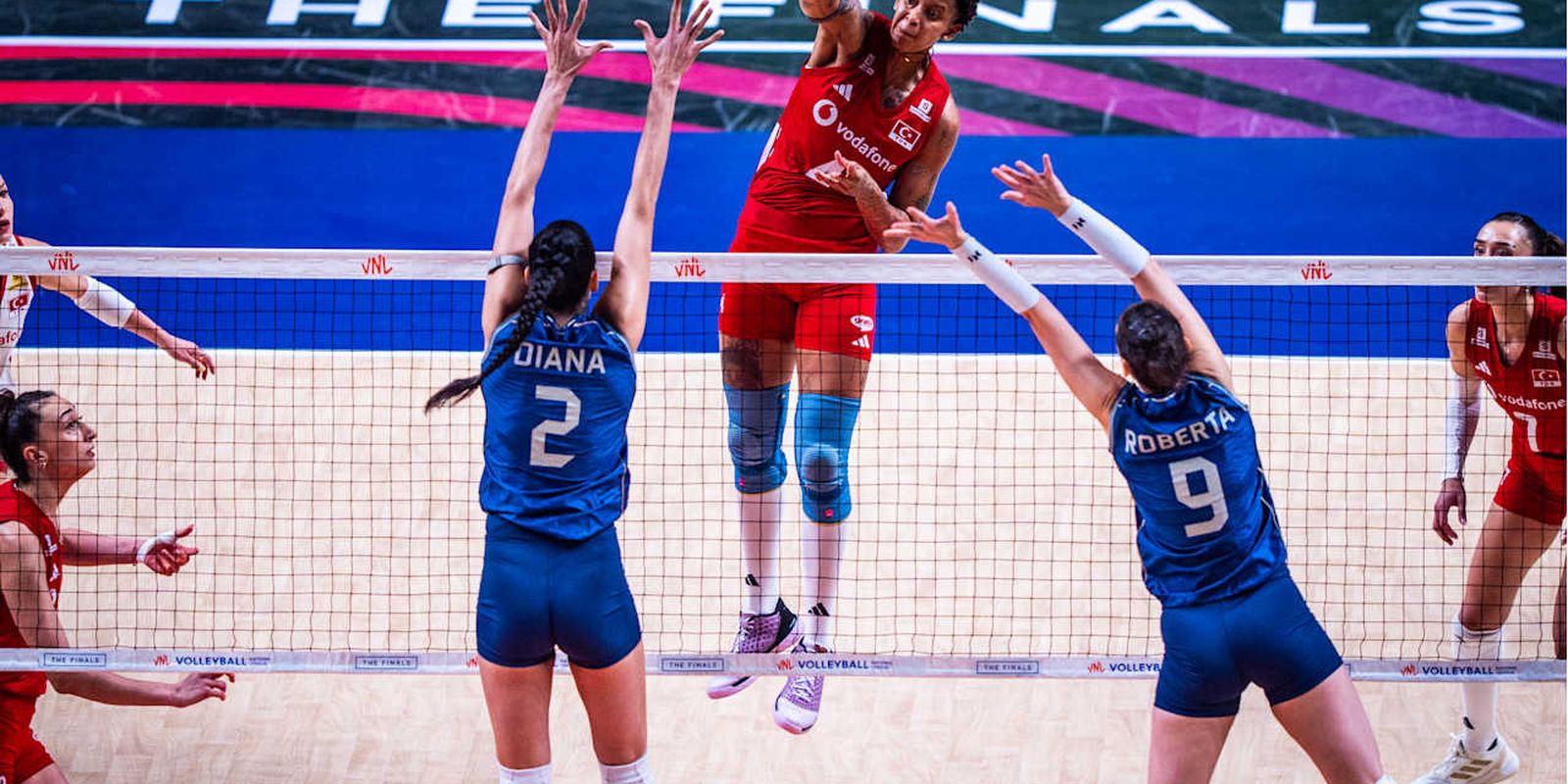 brasil-sofre-virada-da-turquia-e-e-vice-campeao-da-liga-das-nacoes