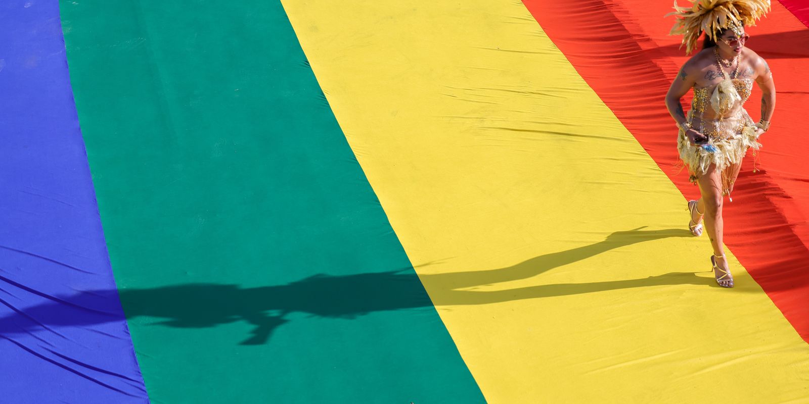 parada-brasilia-orgulho-traz-campanha-do-voto-contra-o-preconceito