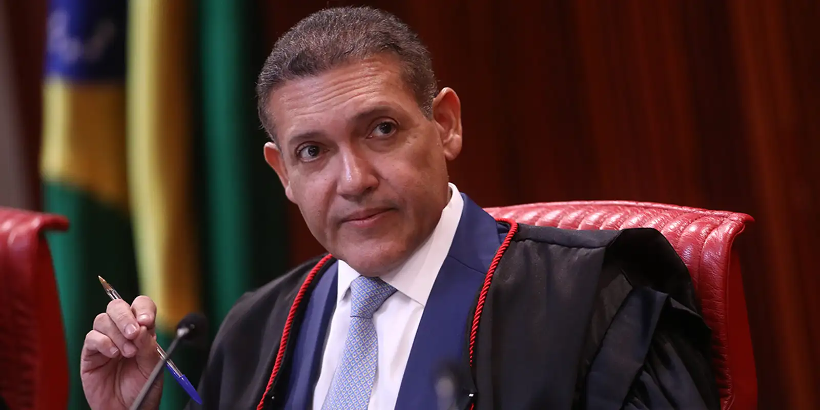 tse-tera-outra-reuniao-com-embaixadores-para-explicar-urna-eletronica