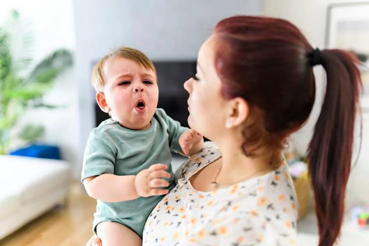 tempo-seco-exige-cuidados-redobrados-com-bebes-e-idosos;-veja-o-que-fazer