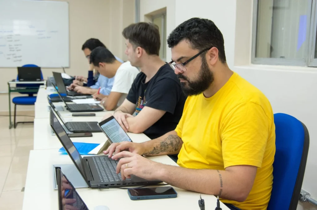 inscricoes-para-870-vagas-em-cursos-gratuitos-entram-na-reta-final