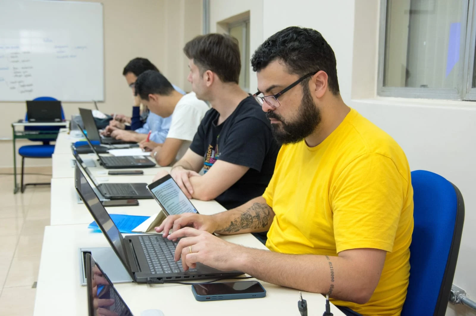inscricoes-para-870-vagas-em-cursos-gratuitos-entram-na-reta-final